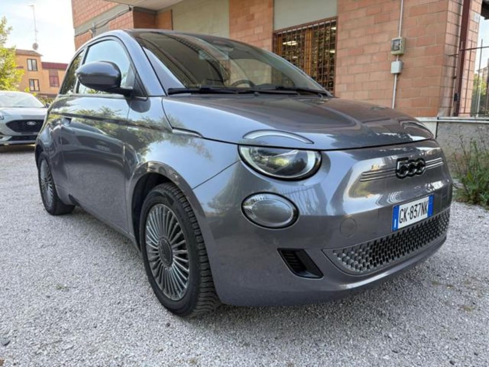 Fiat 500e usata a Roma (10)