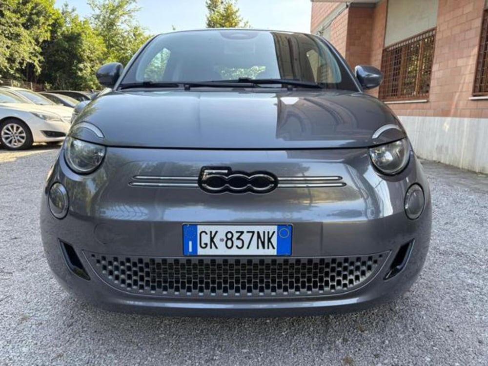 Fiat 500e usata a Roma (11)