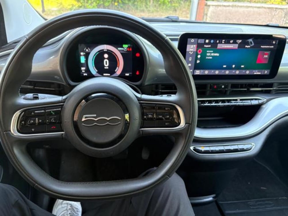 Fiat 500e usata a Roma (19)