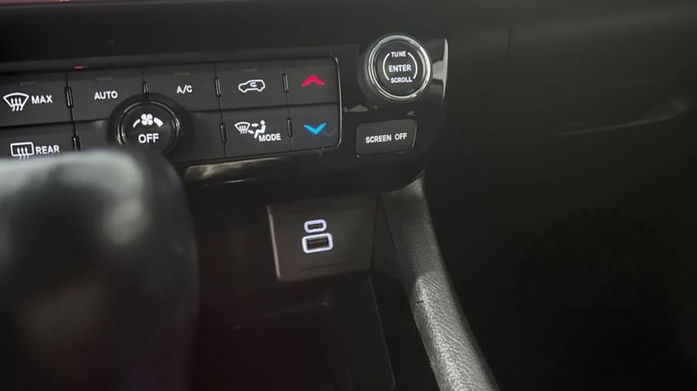 Jeep Compass usata a Lecco (18)