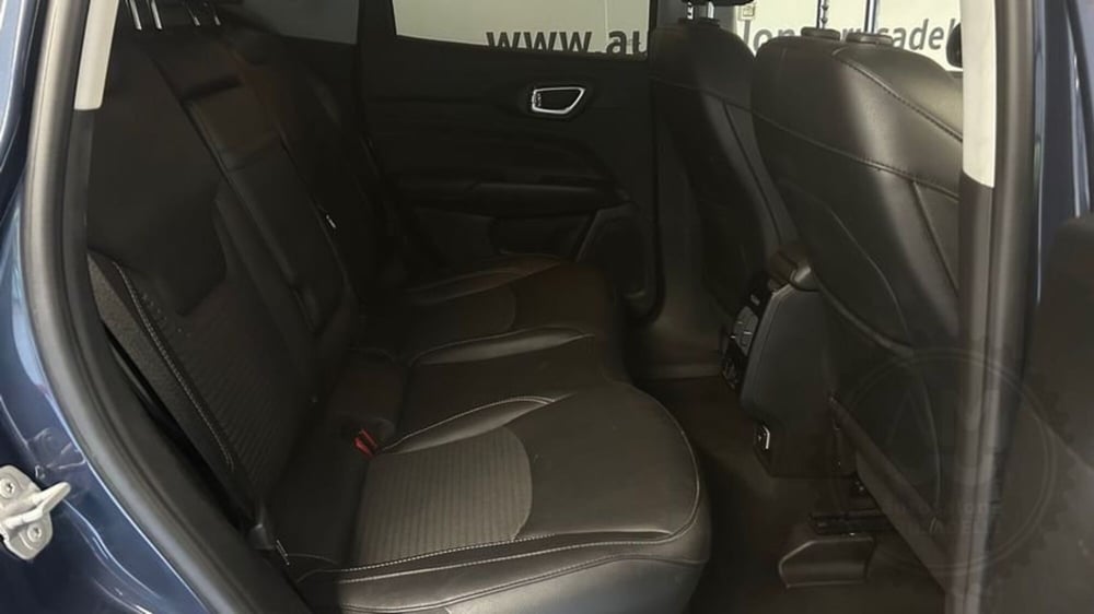 Jeep Compass usata a Lecco (19)