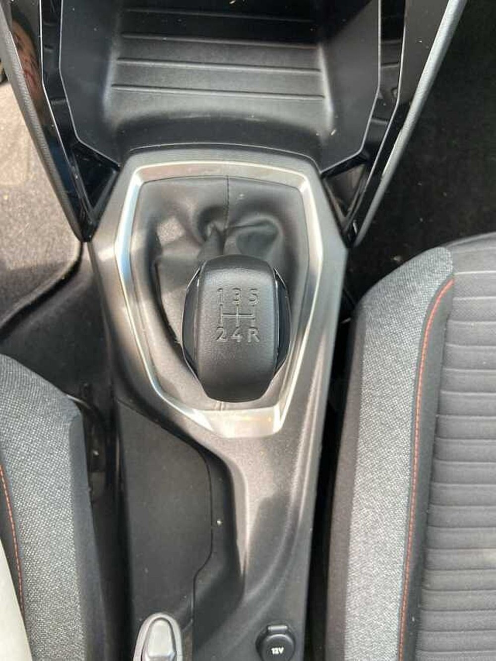 Peugeot 208 usata a Siena (12)