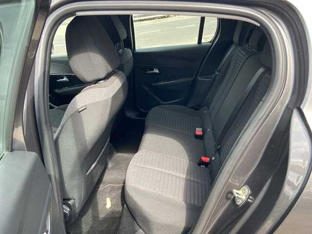 Peugeot 208 usata a Siena (17)