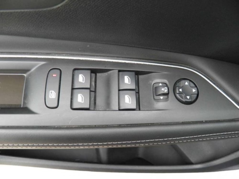 Peugeot 3008 usata a Firenze (15)