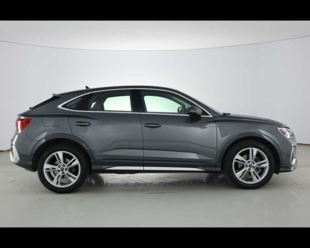 Audi Q3 Sportback usata a Bologna (4)