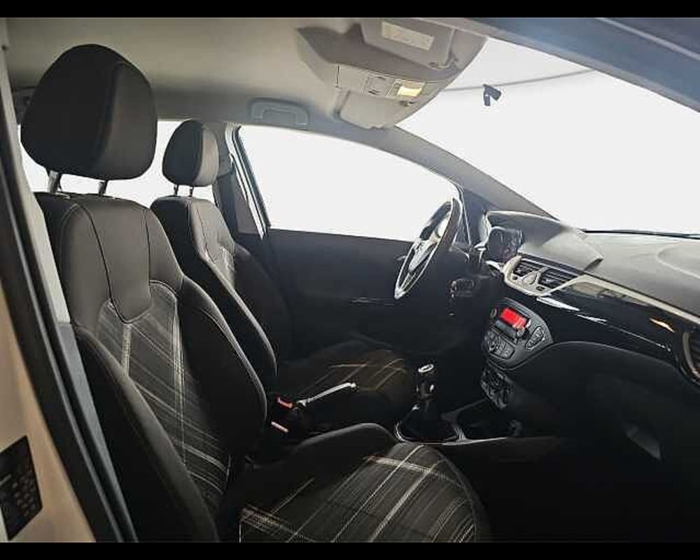 Opel Corsa usata a Roma (8)