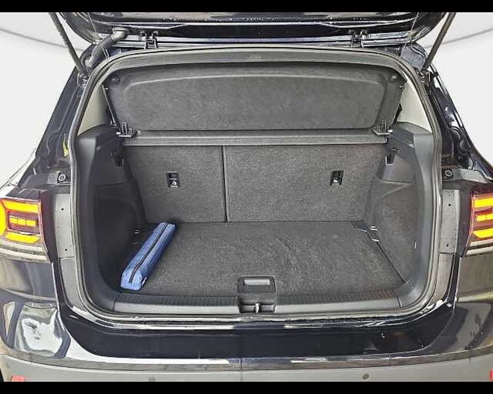 Volkswagen T-Cross usata a Roma (10)