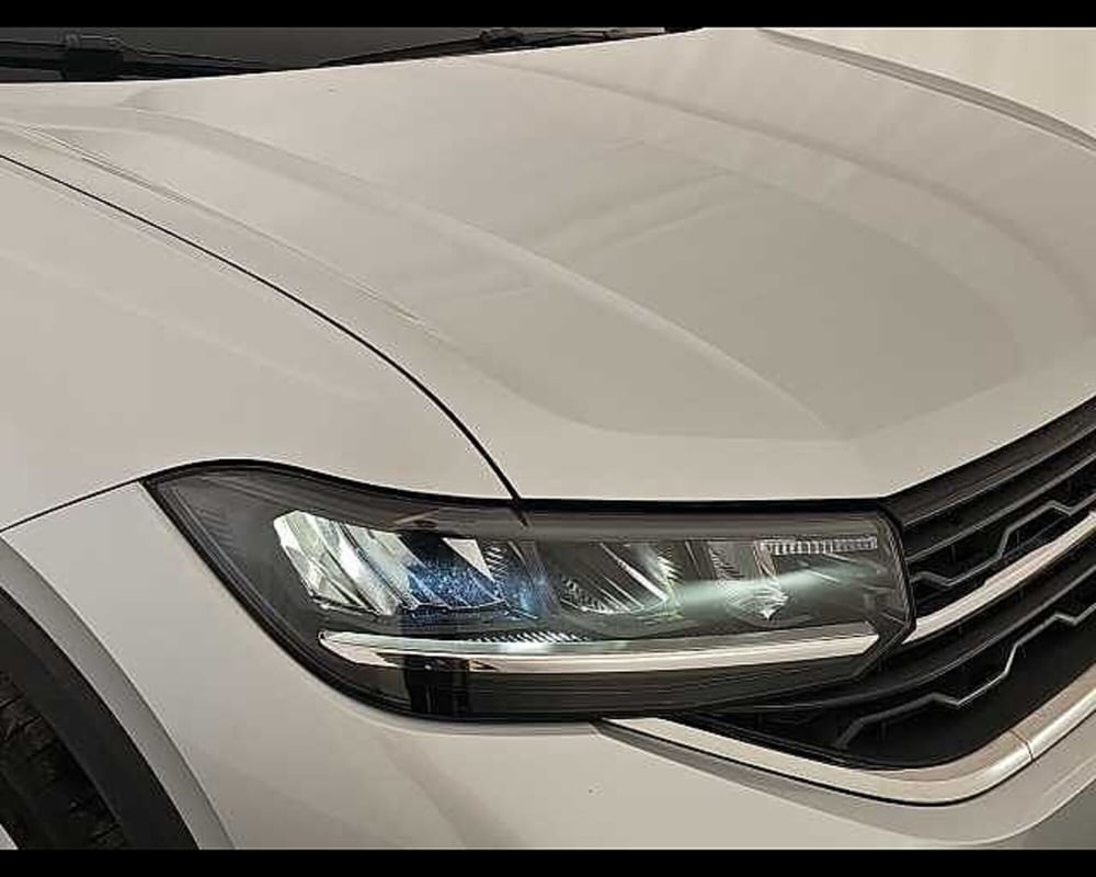 Volkswagen T-Cross usata a Roma (12)