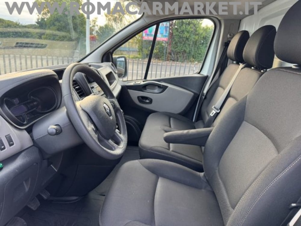 Renault Trafic Furgone usata a Roma (8)