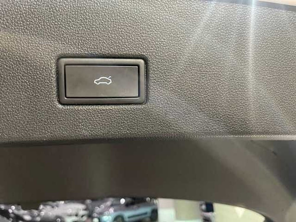 Volkswagen T-Roc usata a Genova (10)