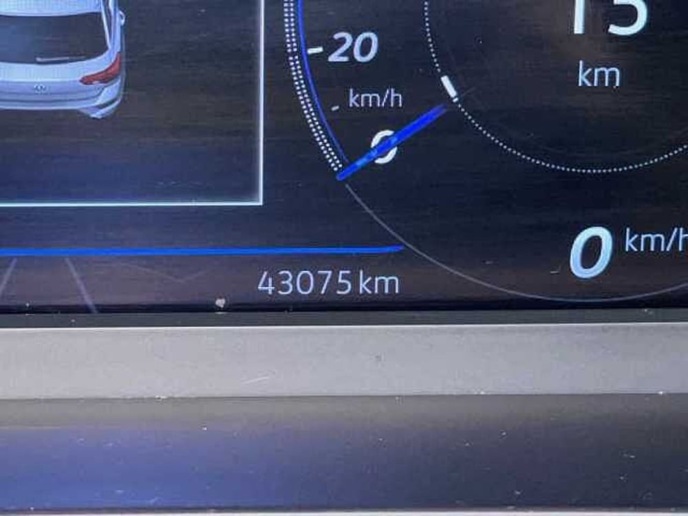 Volkswagen T-Roc usata a Genova (14)