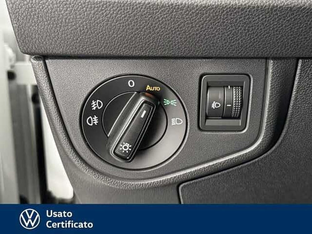 Volkswagen Polo nuova a Vicenza (12)