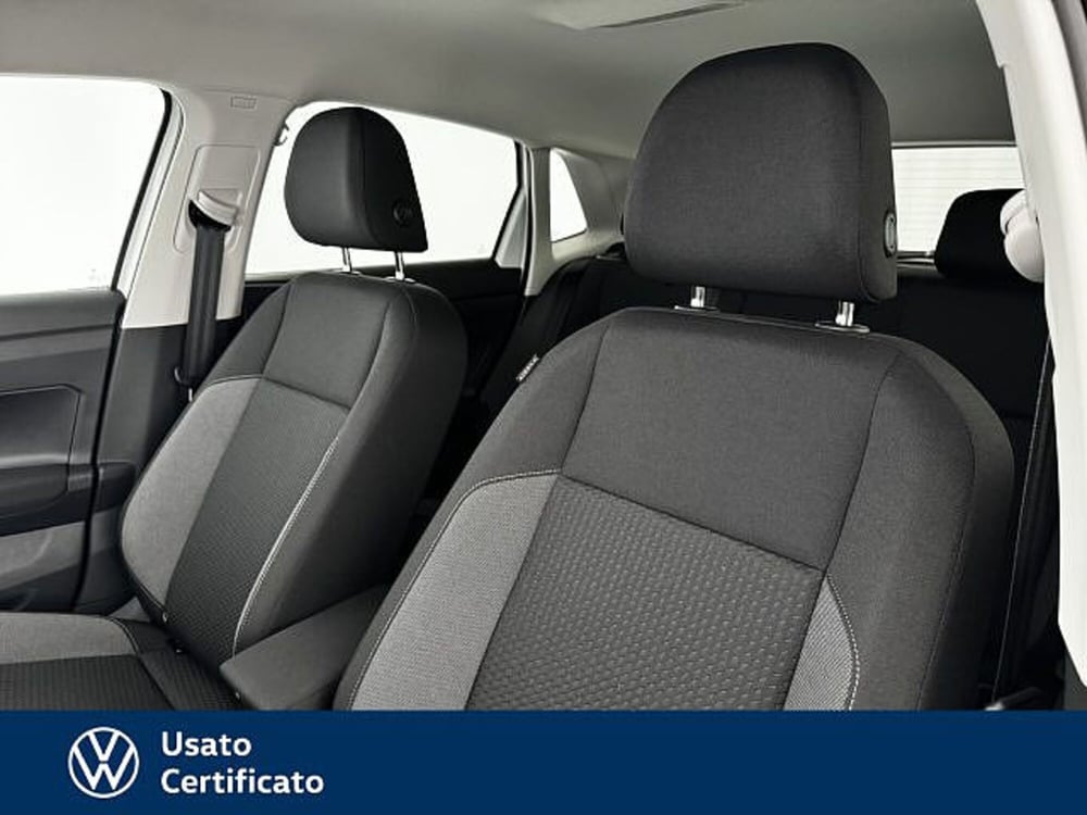 Volkswagen Polo nuova a Vicenza (8)