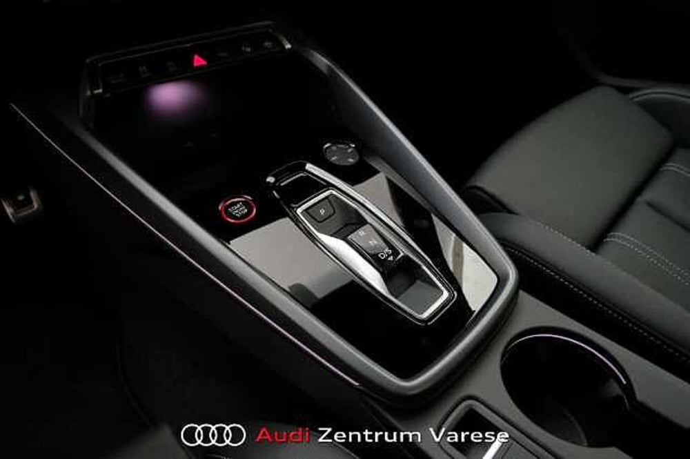 Audi S3 Sportback usata a Varese (15)