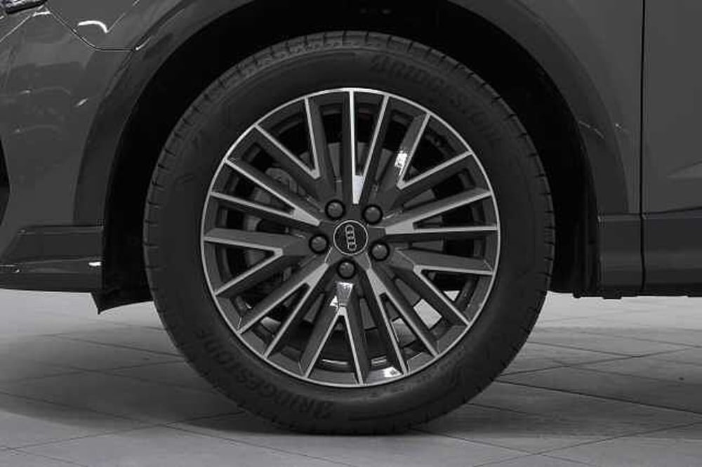 Audi Q3 Sportback usata a Como (12)