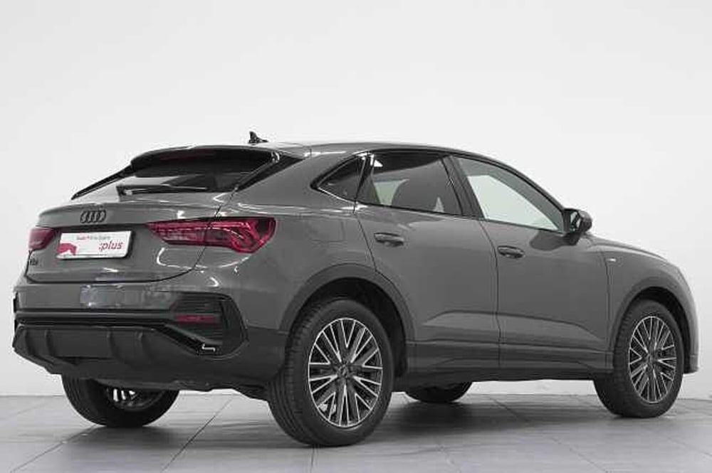 Audi Q3 Sportback usata a Como (5)