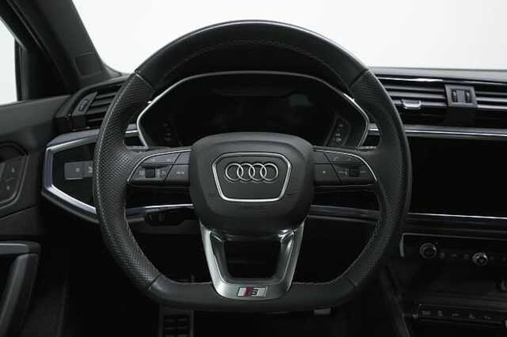 Audi Q3 Sportback usata a Como (6)