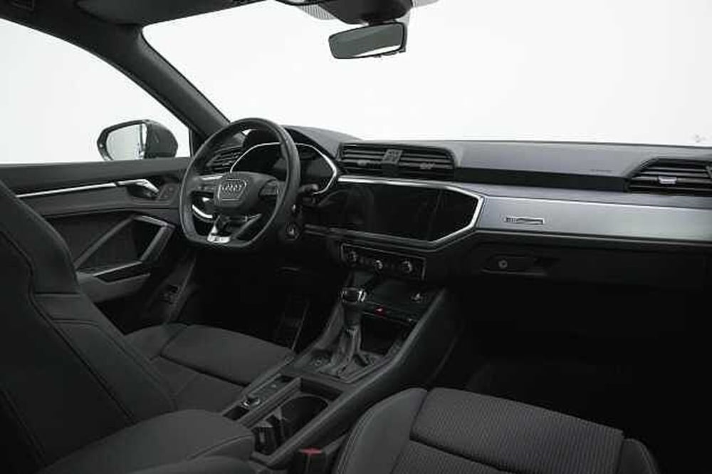 Audi Q3 Sportback usata a Como (7)