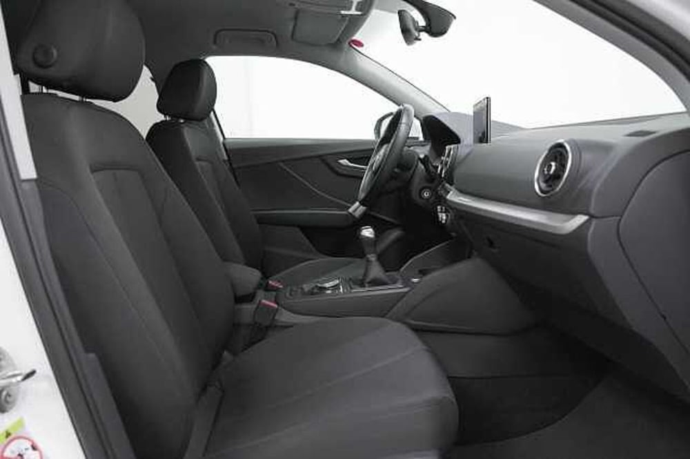 Audi Q2 usata a Como (8)