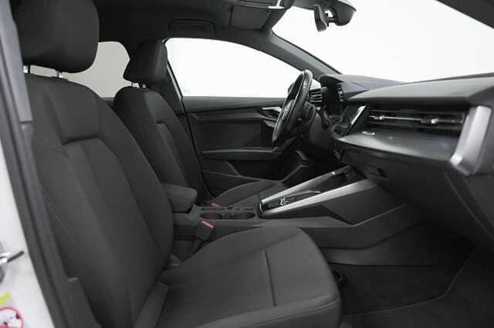 Audi A3 Sportback usata a Como (8)