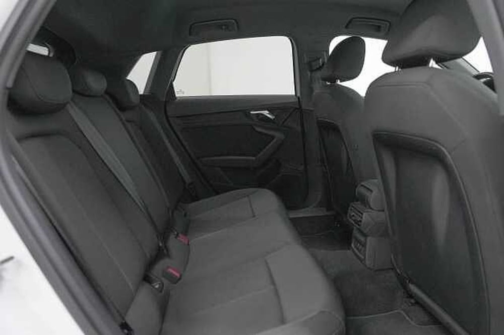 Audi A3 Sportback usata a Como (9)