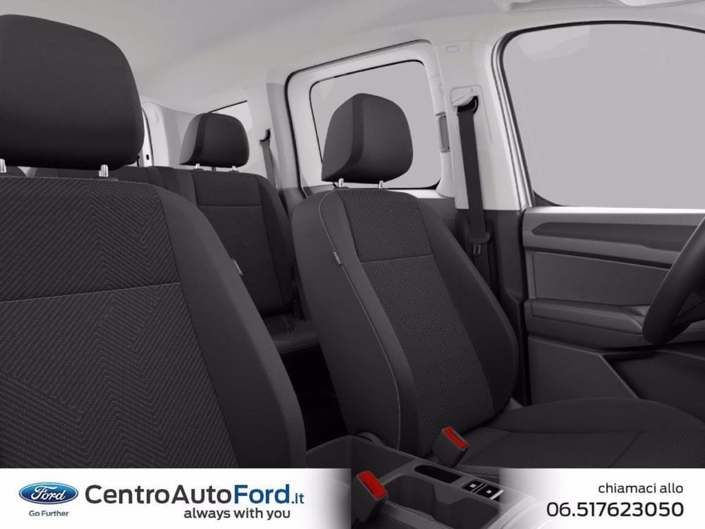 Ford Tourneo Connect nuova a Roma (7)