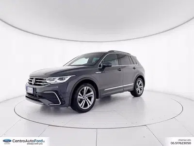 Volkswagen Tiguan 2.0 TDI 150 CV SCR DSG 4MOTION R-Line del 2021 usata a Albano Laziale