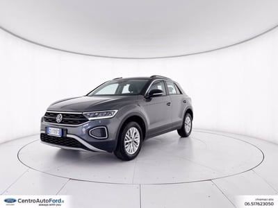 Volkswagen T-Roc 1.5 tsi Life del 2024 usata a Albano Laziale