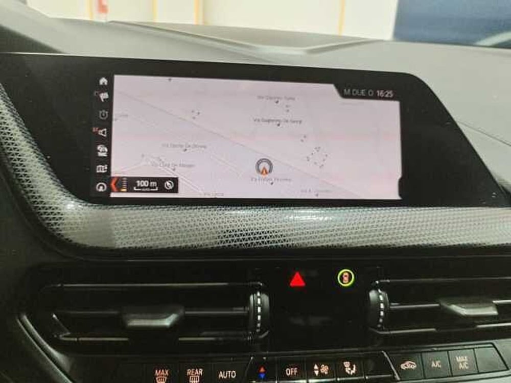 BMW Serie 1 usata a Lecce (13)