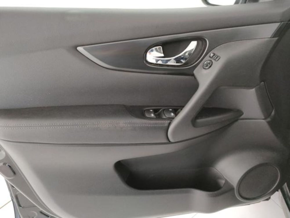 Nissan Qashqai usata a Modena (10)