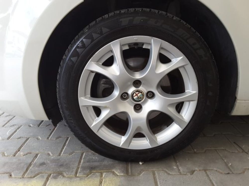 Alfa Romeo MiTo usata a Firenze (4)