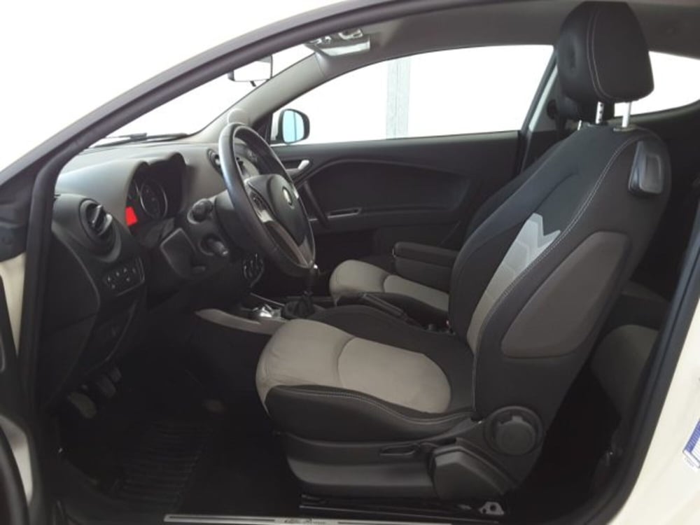 Alfa Romeo MiTo usata a Firenze (5)