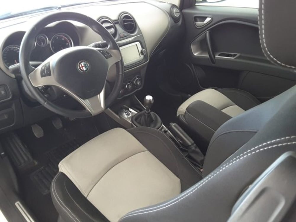 Alfa Romeo MiTo usata a Firenze (6)