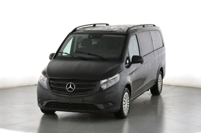 Mercedes-Benz Vito 2.0 116 CDI 4x4 PL Tourer Pro Extra-Long del 2023 usata a Abbiategrasso