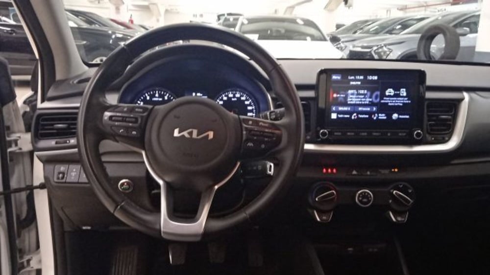 Kia Stonic usata a Torino (12)
