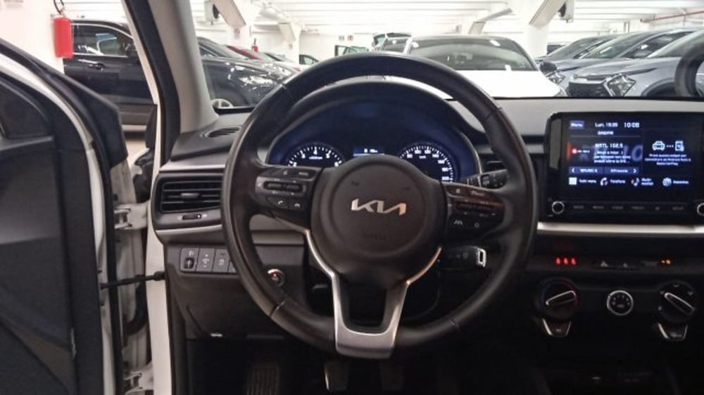 Kia Stonic usata a Torino (13)