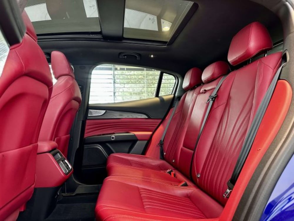 Maserati Grecale usata a Torino (11)