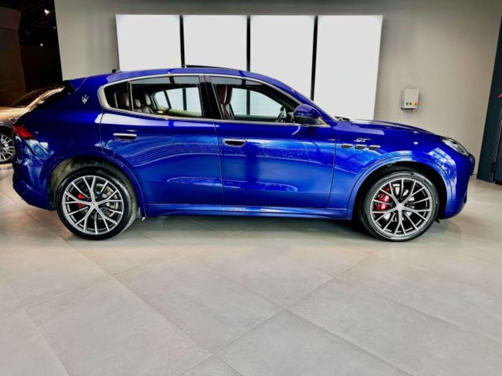 Maserati Grecale usata a Torino (4)
