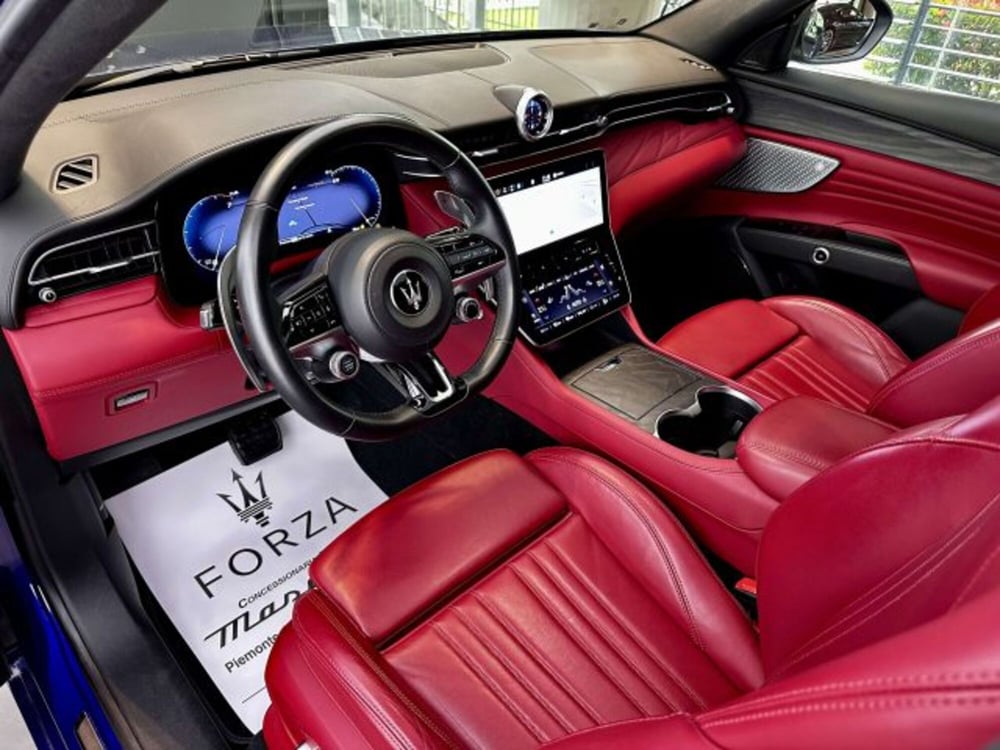 Maserati Grecale usata a Torino (9)