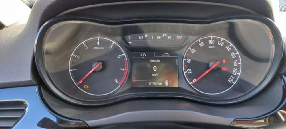Opel Corsa usata a Udine (4)