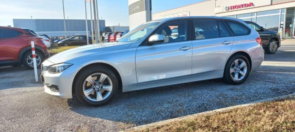 BMW Serie 3 Touring usata a Udine (3)