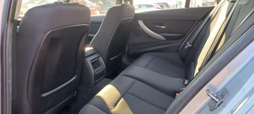 BMW Serie 3 Touring usata a Udine (8)