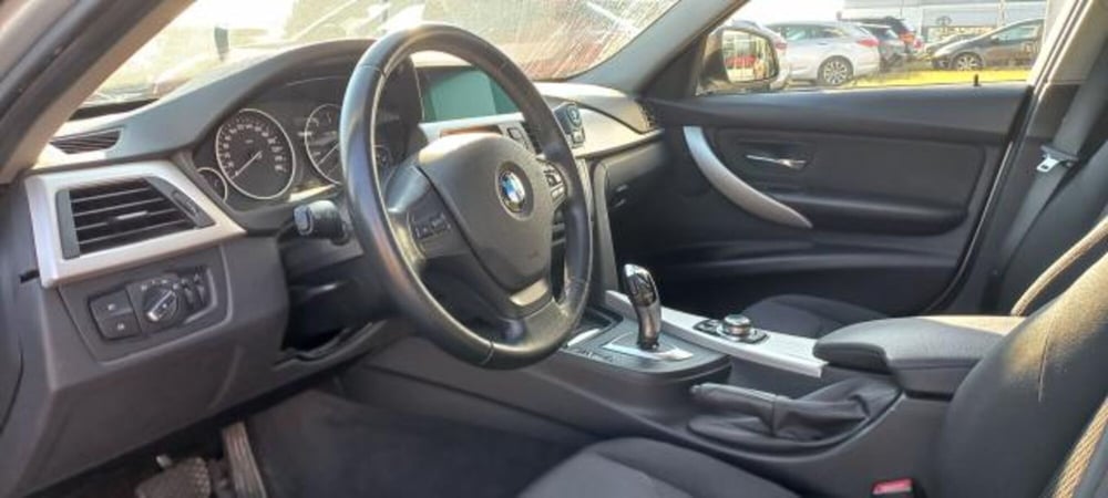 BMW Serie 3 Touring usata a Udine (9)