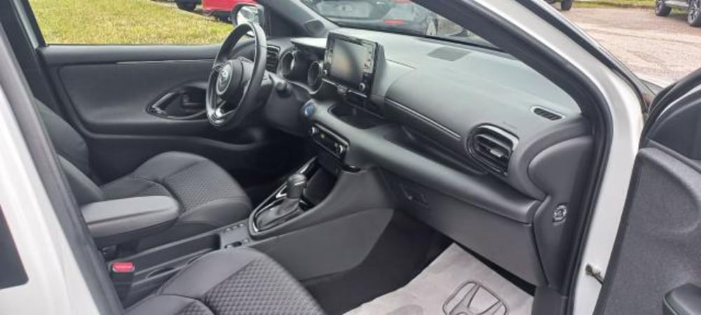 Toyota Yaris usata a Udine (14)