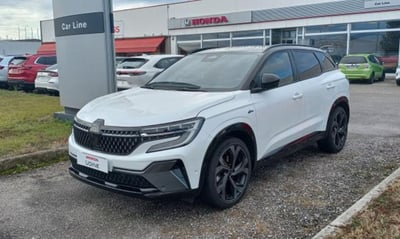 Renault Austral 1.2 full hybrid Iconic Esprit Alpine 200cv auto del 2023 usata a Tavagnacco
