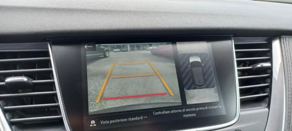 Opel Grandland X usata a Udine (9)