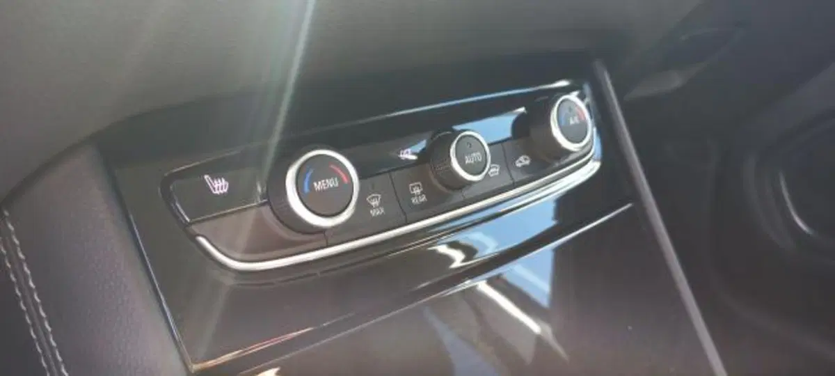 Opel Grandland X usata a Udine (10)