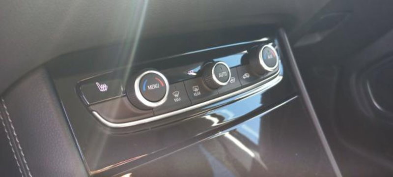 Opel Grandland X usata a Udine (10)