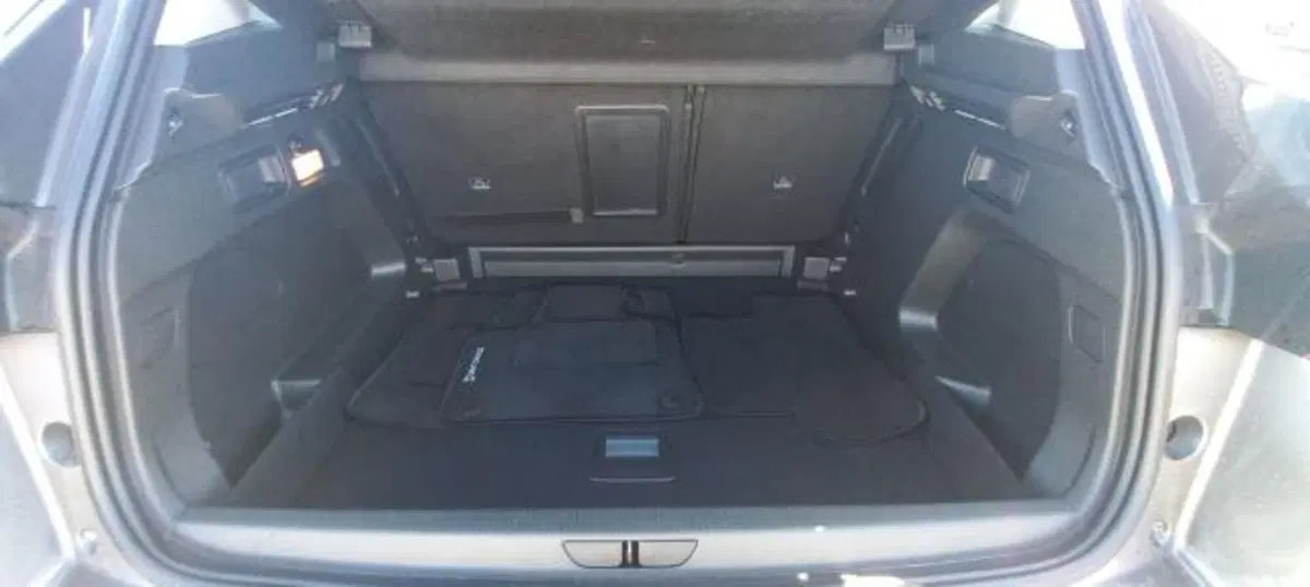 Opel Grandland X usata a Udine (15)