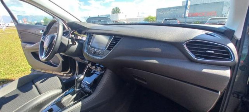 Opel Grandland X usata a Udine (18)